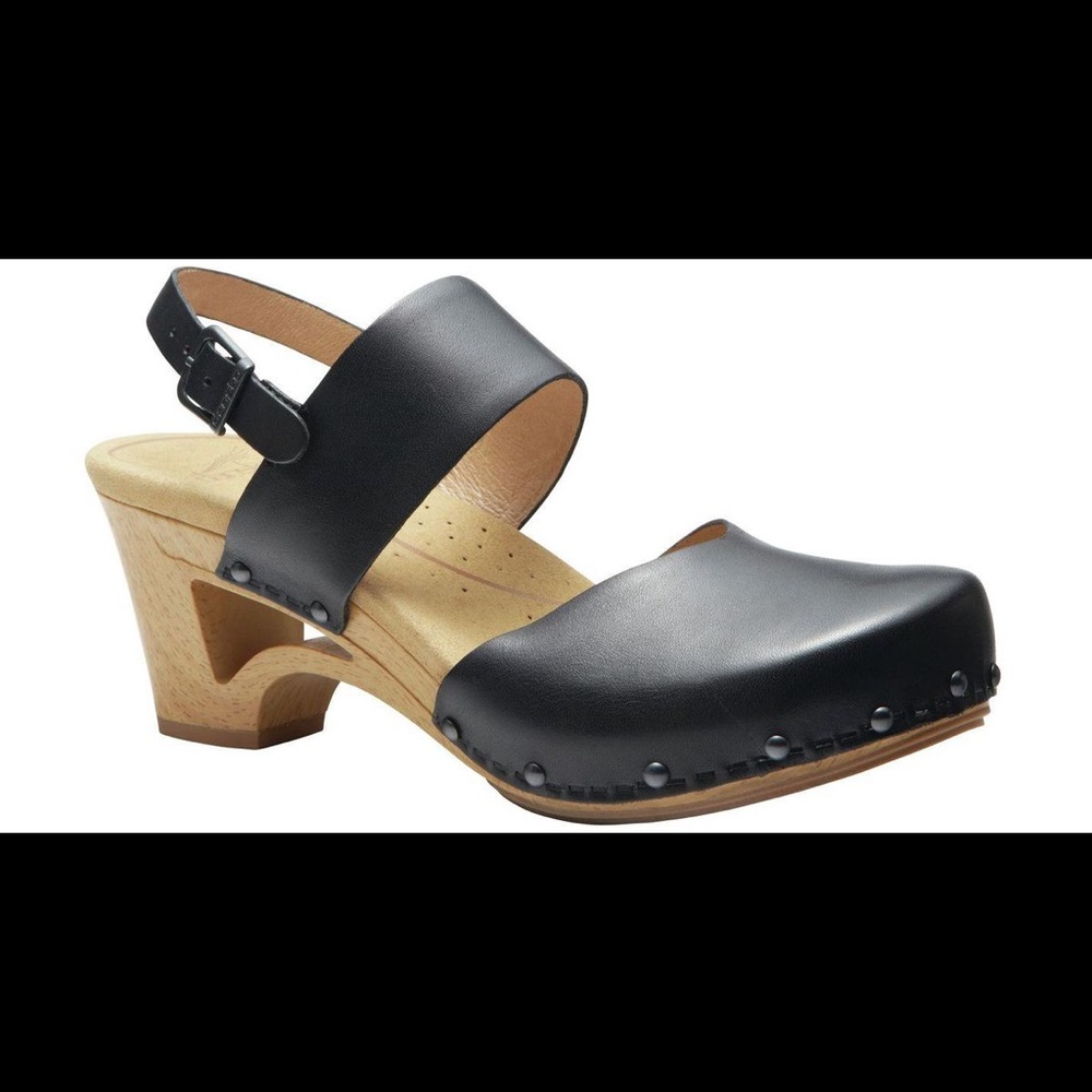 Dansko Thea Shoes